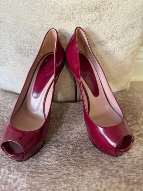 Gucci Burgundy Patent Peep-Toe Heels